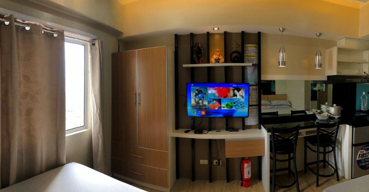 Sunvida Tower Residences Infront Of Sm City Cebu Stadt Exterior foto
